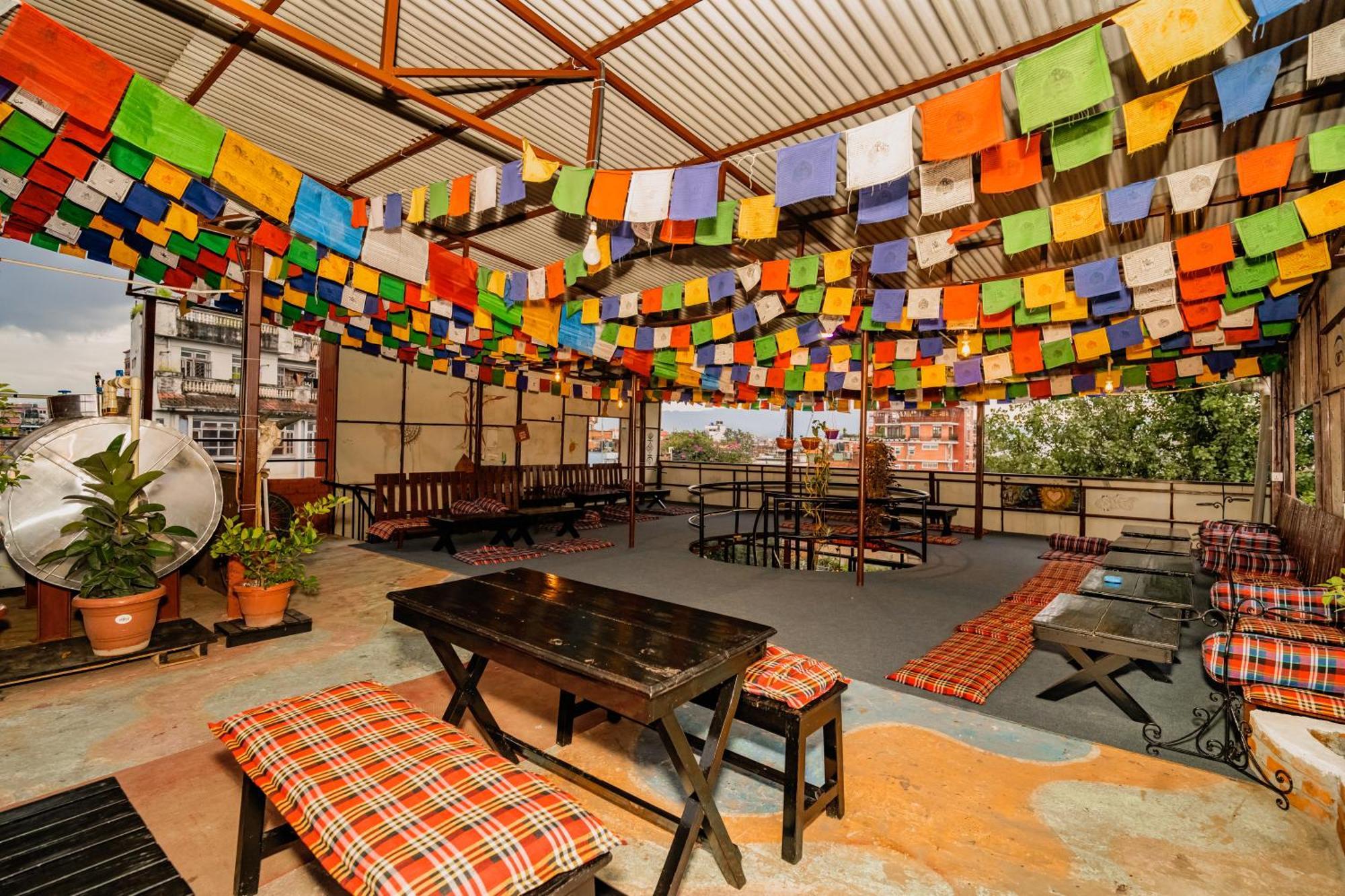 Rest Up Kathmandu Hostel מראה חיצוני תמונה