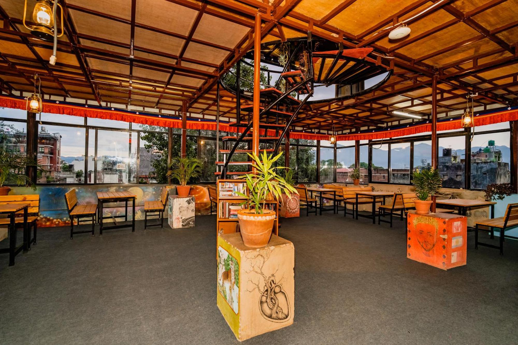 Rest Up Kathmandu Hostel מראה חיצוני תמונה