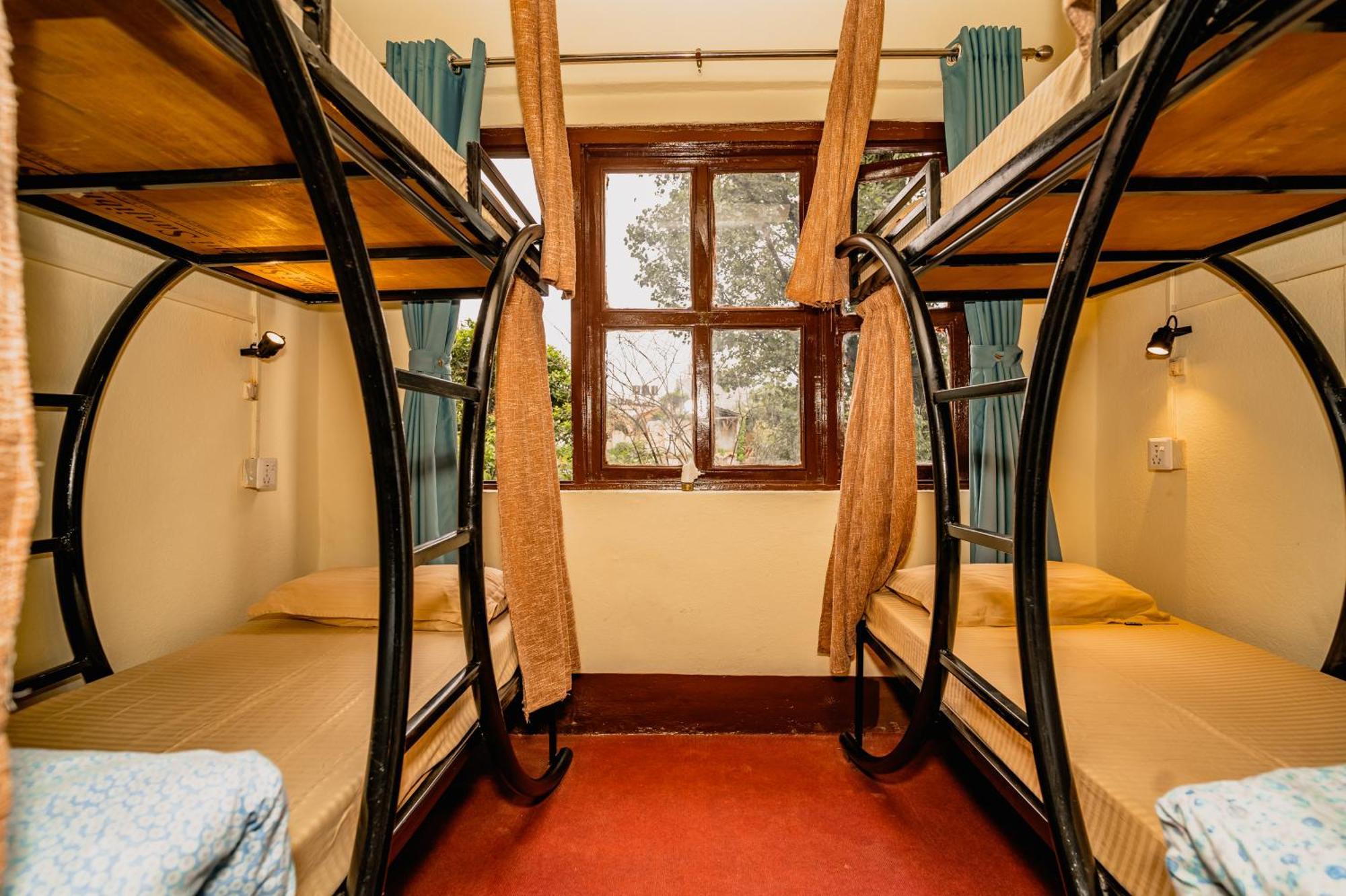 Rest Up Kathmandu Hostel מראה חיצוני תמונה