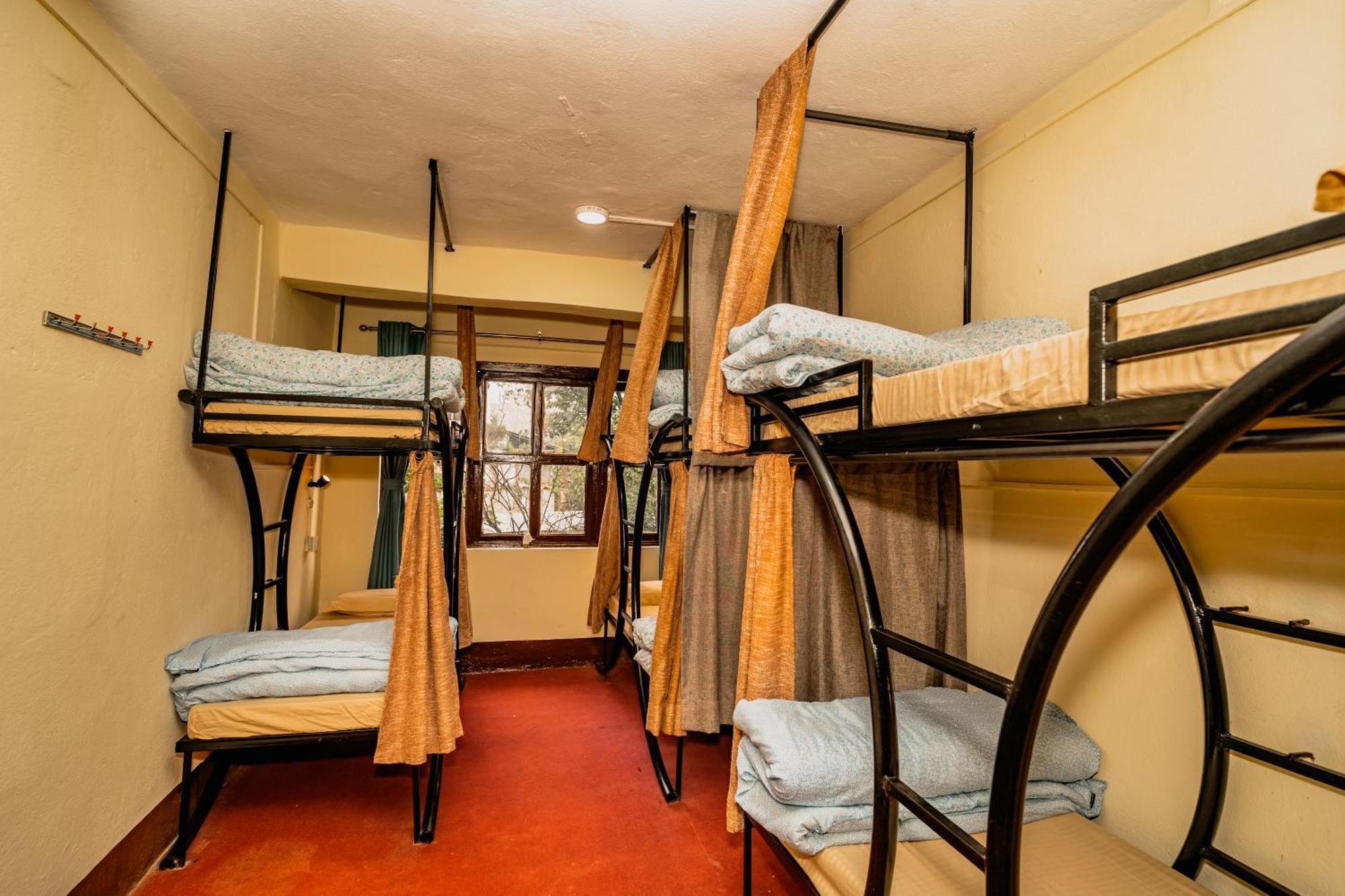Rest Up Kathmandu Hostel מראה חיצוני תמונה