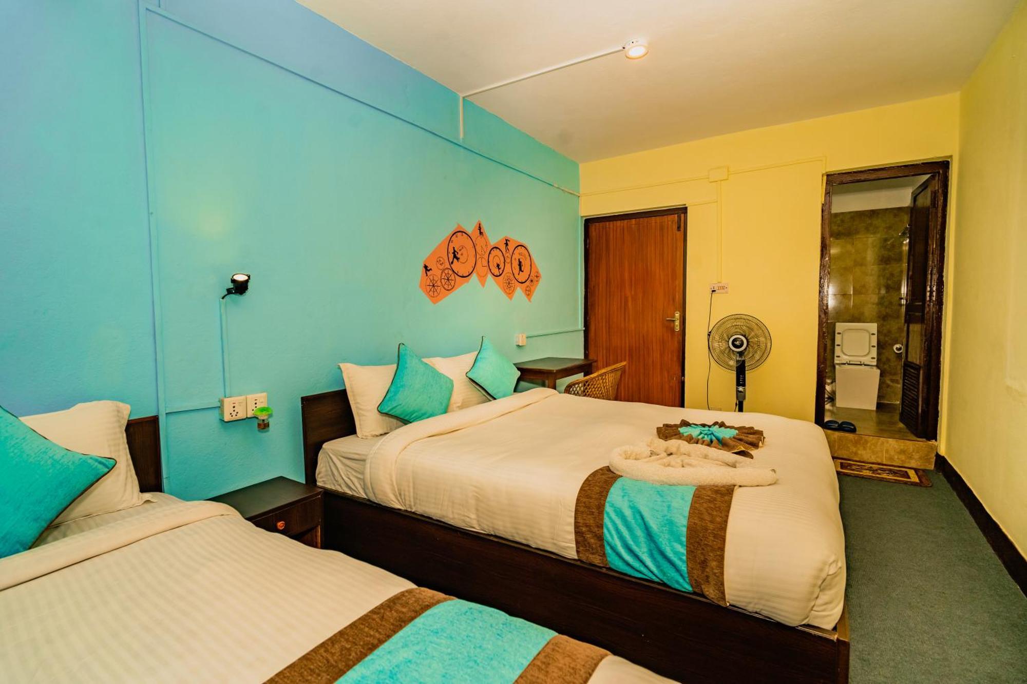 Rest Up Kathmandu Hostel מראה חיצוני תמונה